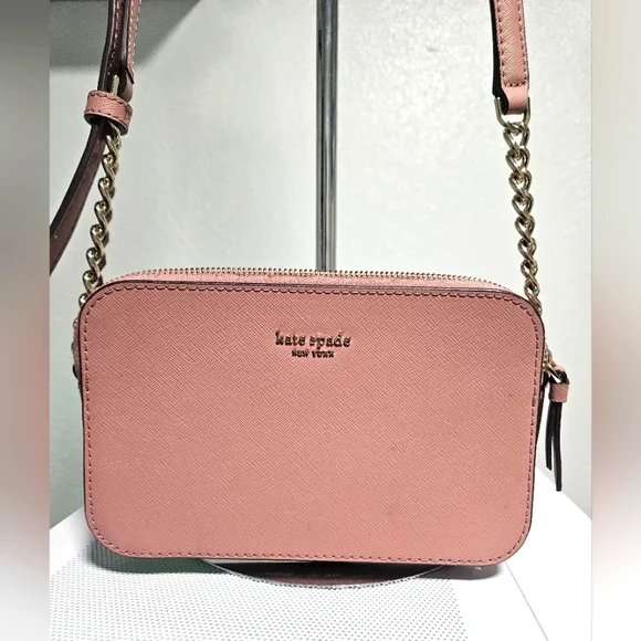 【kate spade】cameron small レザークロスボディ 2way☆ Cameron Small Flap Crossbody | Kate Spade Outlet | Kate